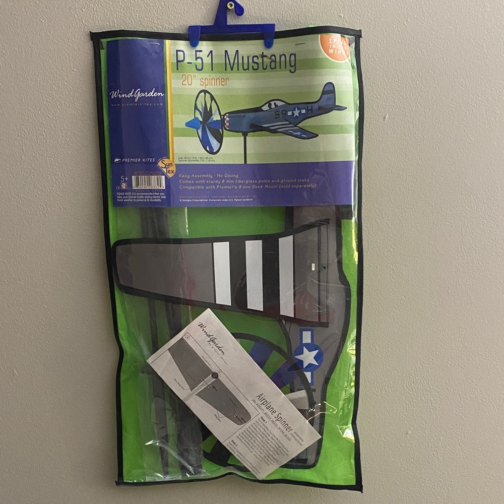 WindGarden P-51 Mustang 20” Wind Spinner